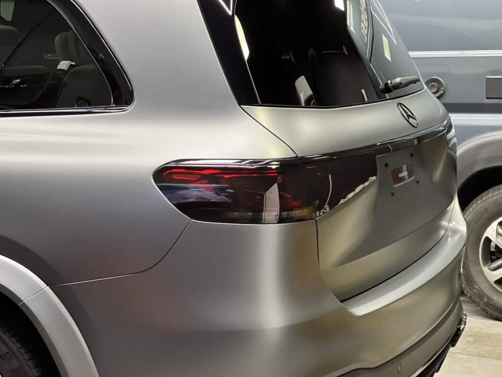 dechroming i przyciemnianie lamp tylnych