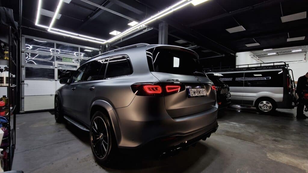 Zamrożenie lakieru OliCars Legnica - oklejanie aut