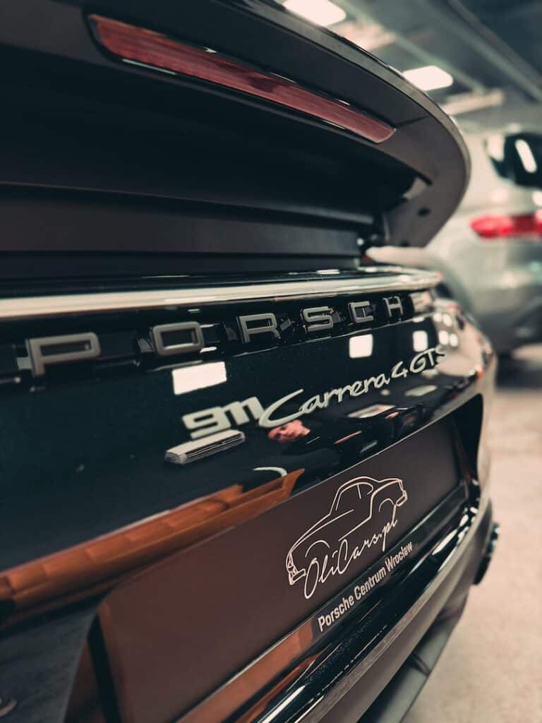 Porsche Carrera 4 GTS